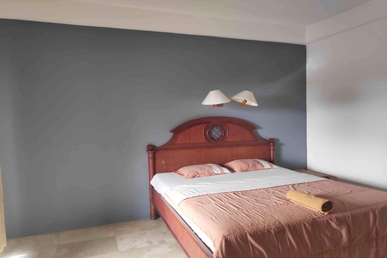 Pecatu Guesthouse อูลูวาตู ภายนอก รูปภาพ