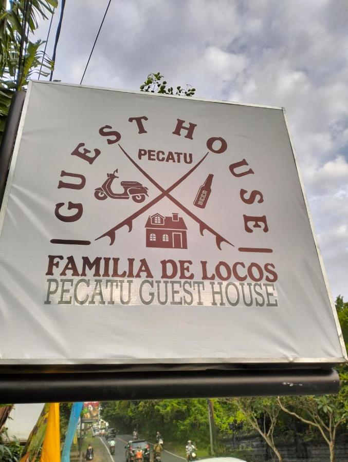 Pecatu Guesthouse อูลูวาตู ภายนอก รูปภาพ