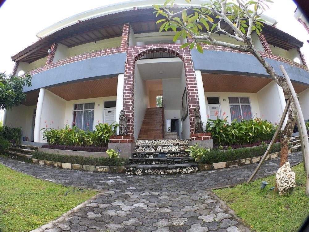 Pecatu Guesthouse อูลูวาตู ภายนอก รูปภาพ